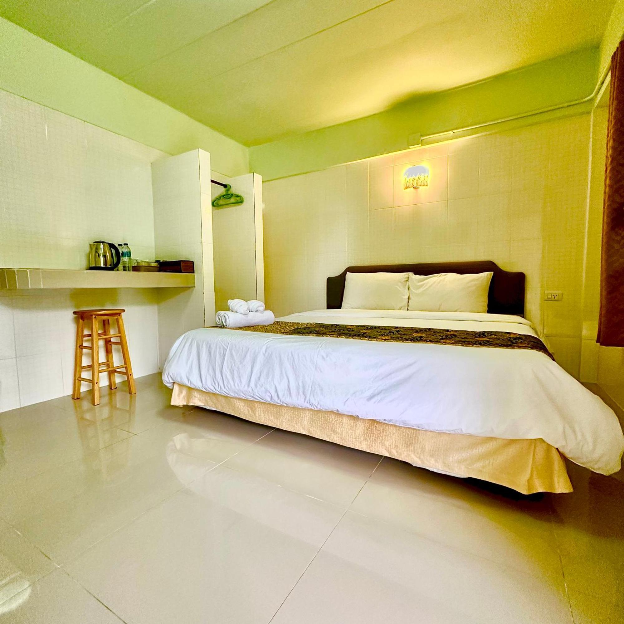 Chamil House Hotel Ban Ko En Buitenkant foto